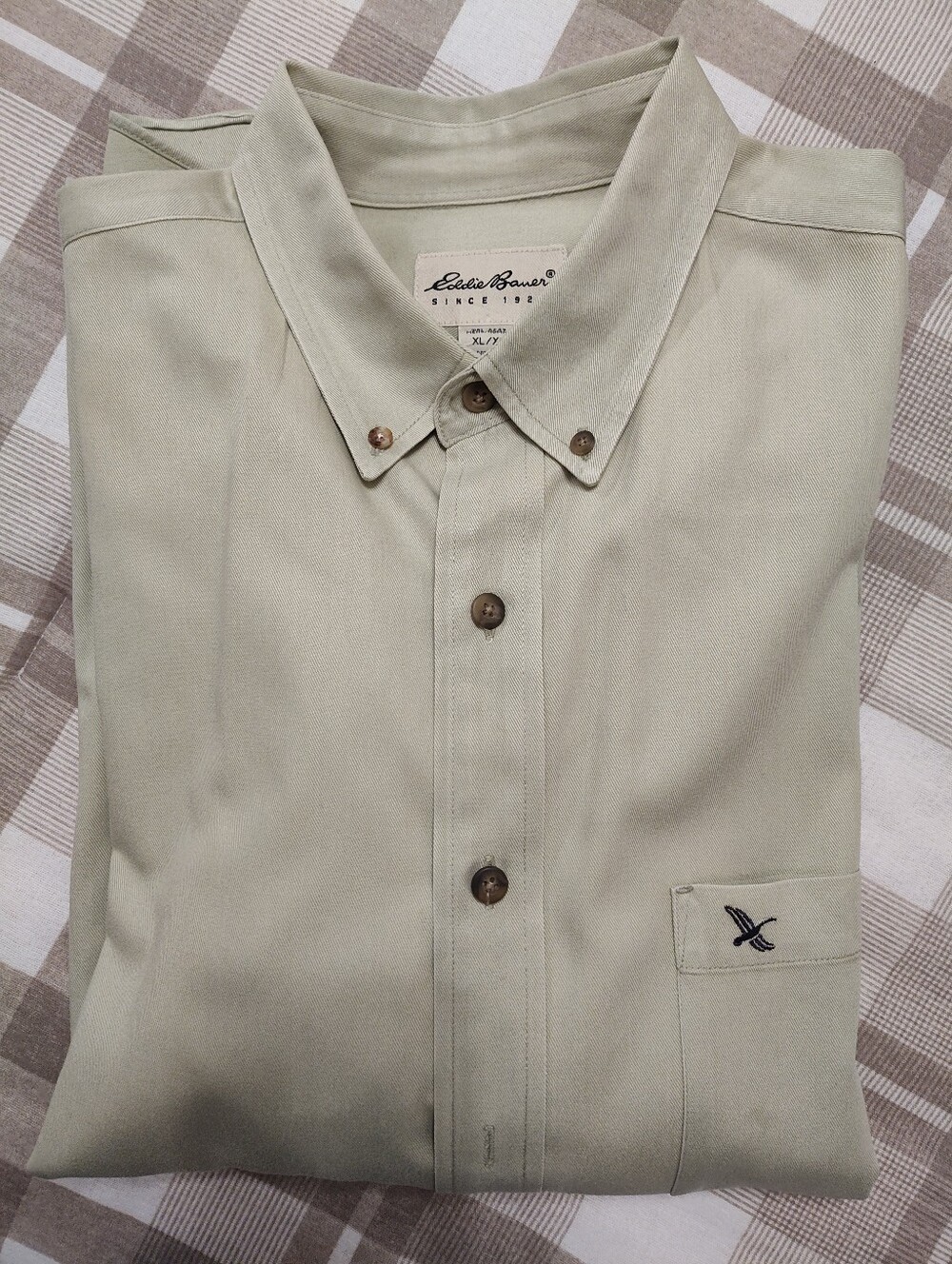 Eddie Bauer Light Sage Green Long-Sleeve Button-Down Shirt